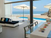 VENTA, OPORTUNIDAD, CASA PLAYA 1ERA FILA EN CONDOMINIO...