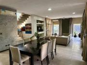 VENTA PARQUE LELOIR CASA 5 AMBIENTES APTO CREDITO