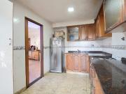 VENTA PARQUE PATRICIOS PH CON COCHERA