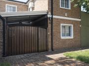 VENTA | PERMUTA Casa de 3 dormitorios y patio Luis...