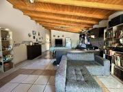 VENTA/ PERMUTA Casa de 3 dormitorios, con jardin pileta...