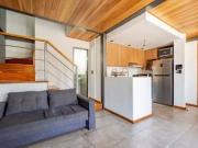 VENTA PERMUTA Dúplex de 2 dormitorios con balcón...