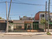 VENTA | PERMUTA Galpón con casa de dos dormitorios al...