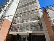 Piso exclusivo de 3 dormitorios y cochera. Rioja 615,...