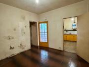 Venta PH 2 Amb. Sobre Chilavert a Refaccionar