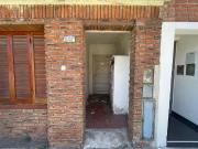 VENTA PH 2 AMBIENTES A RECICLAR