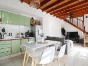 VENTA PH 3 amb. con patio en Monte Castro