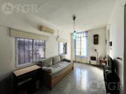 VENTA PH 3 AMBIENTES EN CIUDADELA CON PATIO