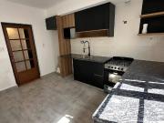 VENTA PH 4 AMB. AL FRENTE RECICLADO CON PATIO. CHACABUCO...