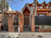 VENTA PH 4 AMB C/JARDIN A REFACCIONAR V.DEL PARQUE