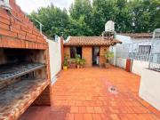 RESERVADO! PH 5 ambientes con patio, terraza y cochera...