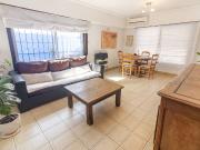 VENTA PH/ CASA CON PATIO, OLIVOS