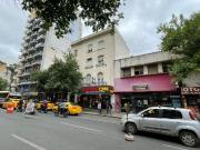 VENTA PH CON DOS DEPTOS SOBRE AV GRAL PAZ CBA