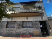 VENTA •PH•LINIERS •TRES AMBIENTES •PLANTA BAJA• PATIO