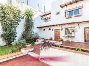 Venta PH tipo casa 4 ambientes jardín 2 patios parrilla...
