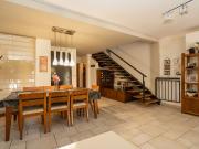 VENTA PH TRIPLEX/5 AMB C/PATIO/COCH/CHACARITA