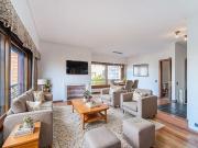 Venta Piso 4 AMB con Dependencia 2 Cocheras La Perla