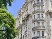 VENTA PISO CON AMPLIAS Y ELEGANTES OFICINAS EN EDIFICIO...