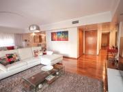 Venta Piso de 5 Ambientes con balcón 2 Cocheras Torre de...