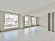 venta piso exclusivo catamarca 2000 pileta cochera...