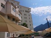 Venta practico departamento en zona sur en Camino al...