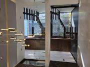 VENTA PRECIOSA RESIDENCIA CON ACABADOS DE LUJO, AMPLIA,...