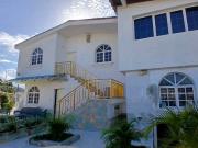 Venta Quinta de esquina en Las Colinas de Catia La Mar,...