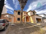 Venta Remate de Casa en Residencial Encordada Santa Fe,...