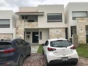 VENTA RENTA CASAS QUERETARO ALTOZANO METEORO...