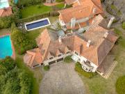 VENTA | RESIDENCIA | 7 AMBIENTES | LOS TRONCOS | 1700m²...