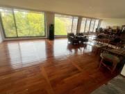 VENTA RESIDENCIA CON EXCELENTES ACABADOS EN BOSQUE DE...