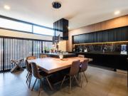 VENTA RESIDENCIA DE 5 RECAMARAS UBICADA EN RESIDENCIAL...