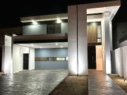 VENTA Residencia en Privada Parque Natura, Las Mejores...