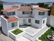 VENTA RESIDENCIA EN VILLAS DEL MESON DE JURIQUILLA QUERETARO