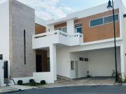 VENTA RESIDENCIA LAGOS DEL VERGEL