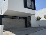 Venta: Residencia Premium en Zibatá Acantha $5.4 mdp | 3...