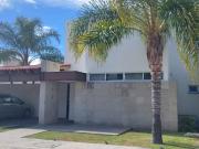 Venta Rinconada Cuauhtemoc al norte 4 recámaras jardin