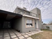 VENTA SALSIPUEDES CASA 3 DORMITORIOS PILETA, QUINCHO Y...