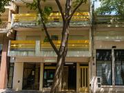 VENTA SAN MARTIN 1456 Casa de pasillo DOS HABITACIONES Y...