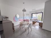 VENTA SEMIPISO 3 AMBIENTES CON BALCÓN ATERRAZADO EN...