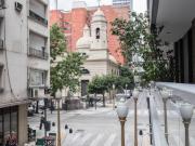 VENTA SEMIPISO, COCHERA Y BAULERA RETIRO SUIPACHA ENTRE...