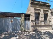 VENTA TERRENO DE 10m X 38,50m + OFICINA Y GALERÍA