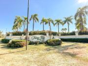 VENTA Terreno sobre Av. principal Barrio Funes Hills...