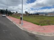 Terreno en venta con todos los servicios basicos en...