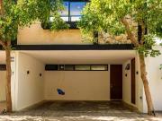 VENTA TOWN HOUSE EN MONTEBELLO, MERIDA, YUCATAN