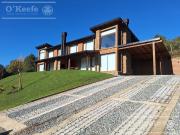 Venta townhouse 4 ambientes en Barrio Cerrado....