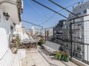 Venta triplex 4 amb.con dependencia con balcon terraza y...