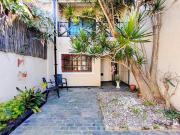 Venta Triplex 6 Amb pileta apto credito San Isidro