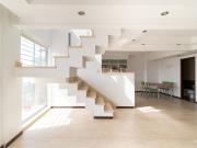 VENTA TRIPLEX de 3 amb con pileta y quincho en terraza...