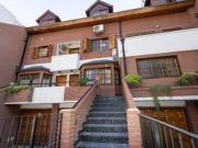 VENTA TRIPLEX TIPO CASA 3/4 AMBIENTES CON PILETA,...
